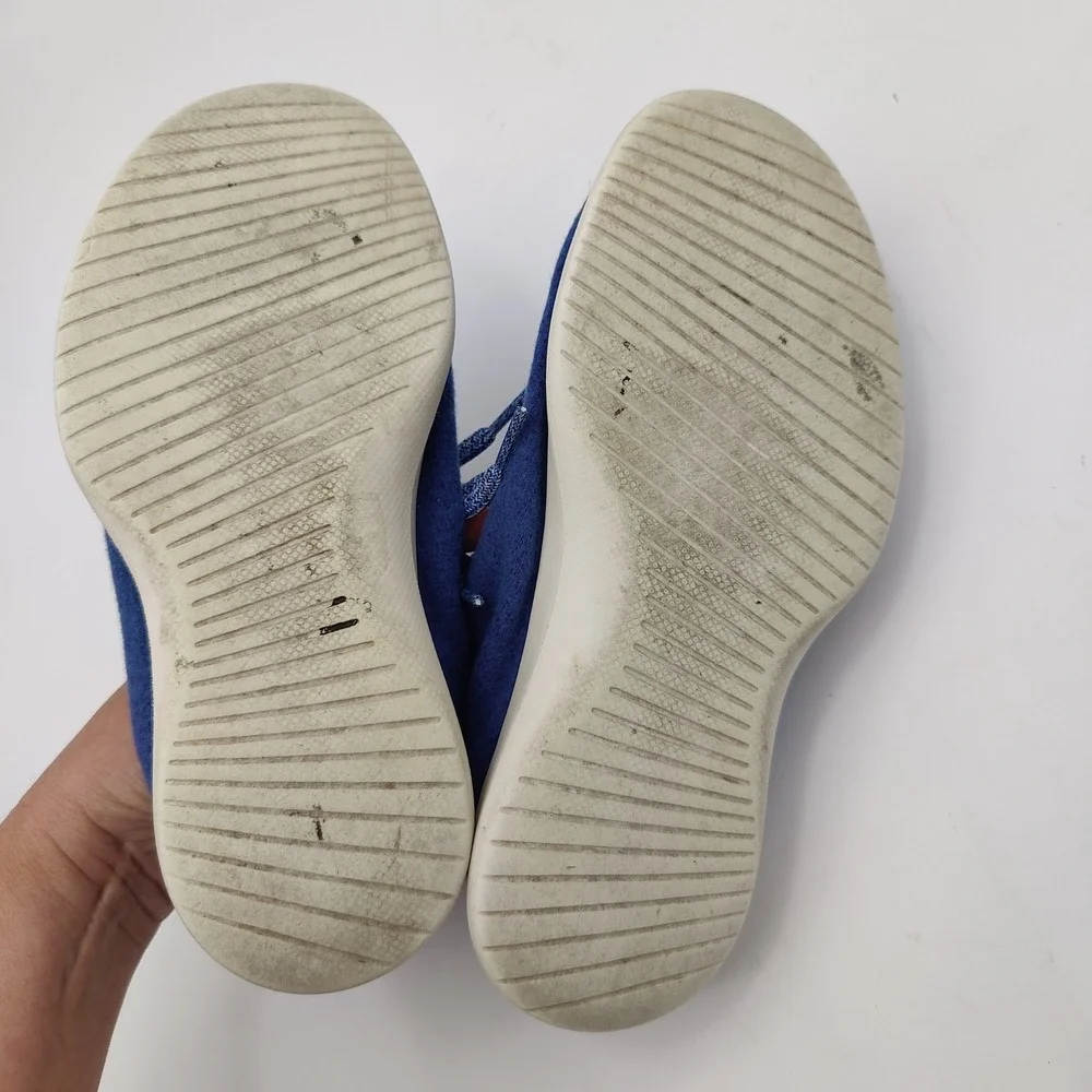Allbirds Womens Gorpcore Minimalist Eco Wool Runner Sneaker 6 Blue Walking Shoes